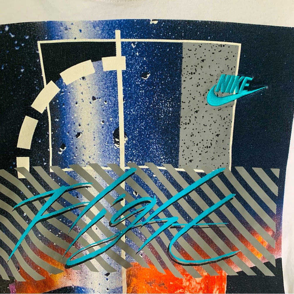 Nike (XL) Vintage T-Shirt - White w Nike Check Logo embroidered in Teal